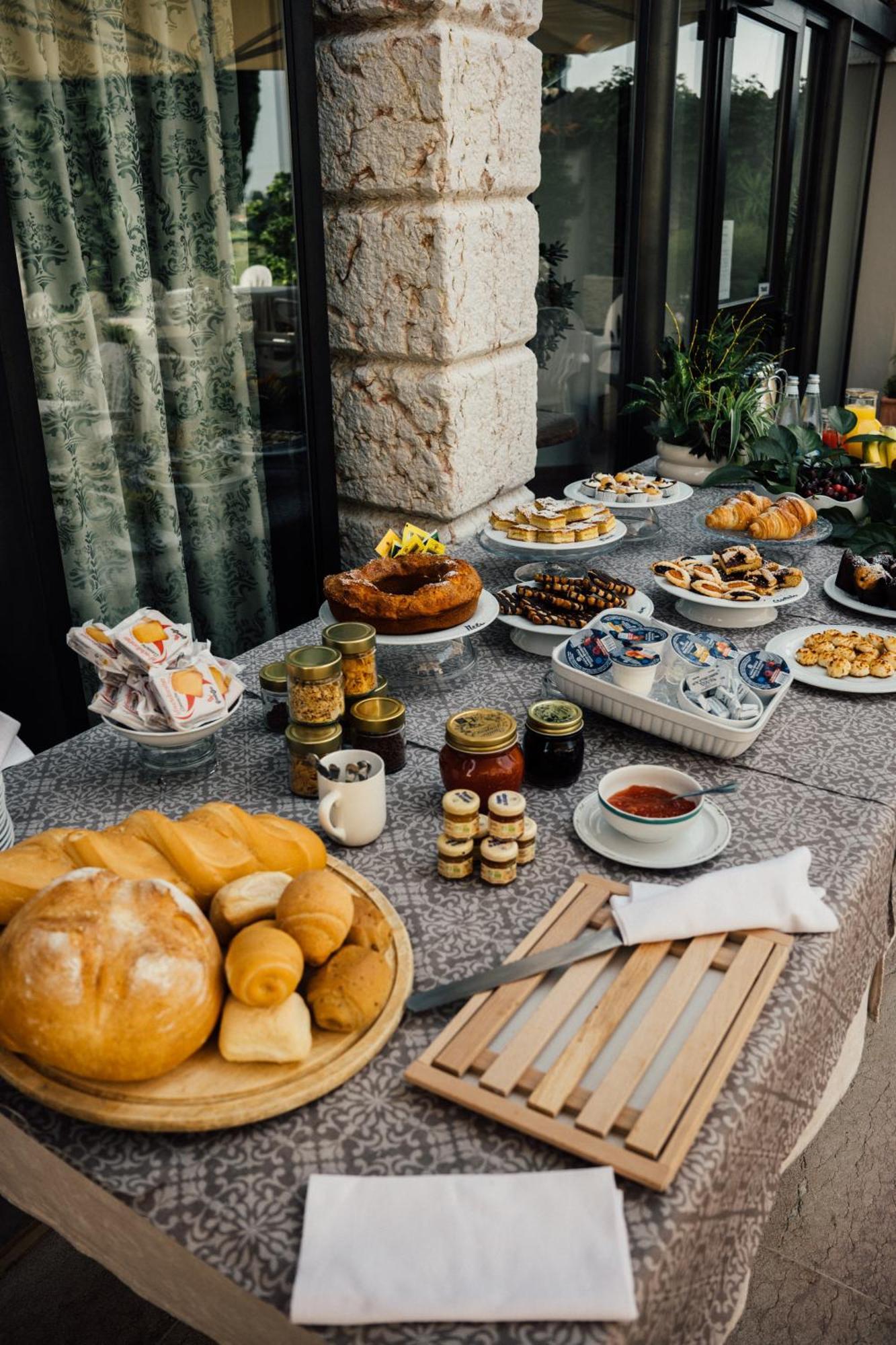 Albergo La Meridiana Castelnuovo del Garda Extérieur photo