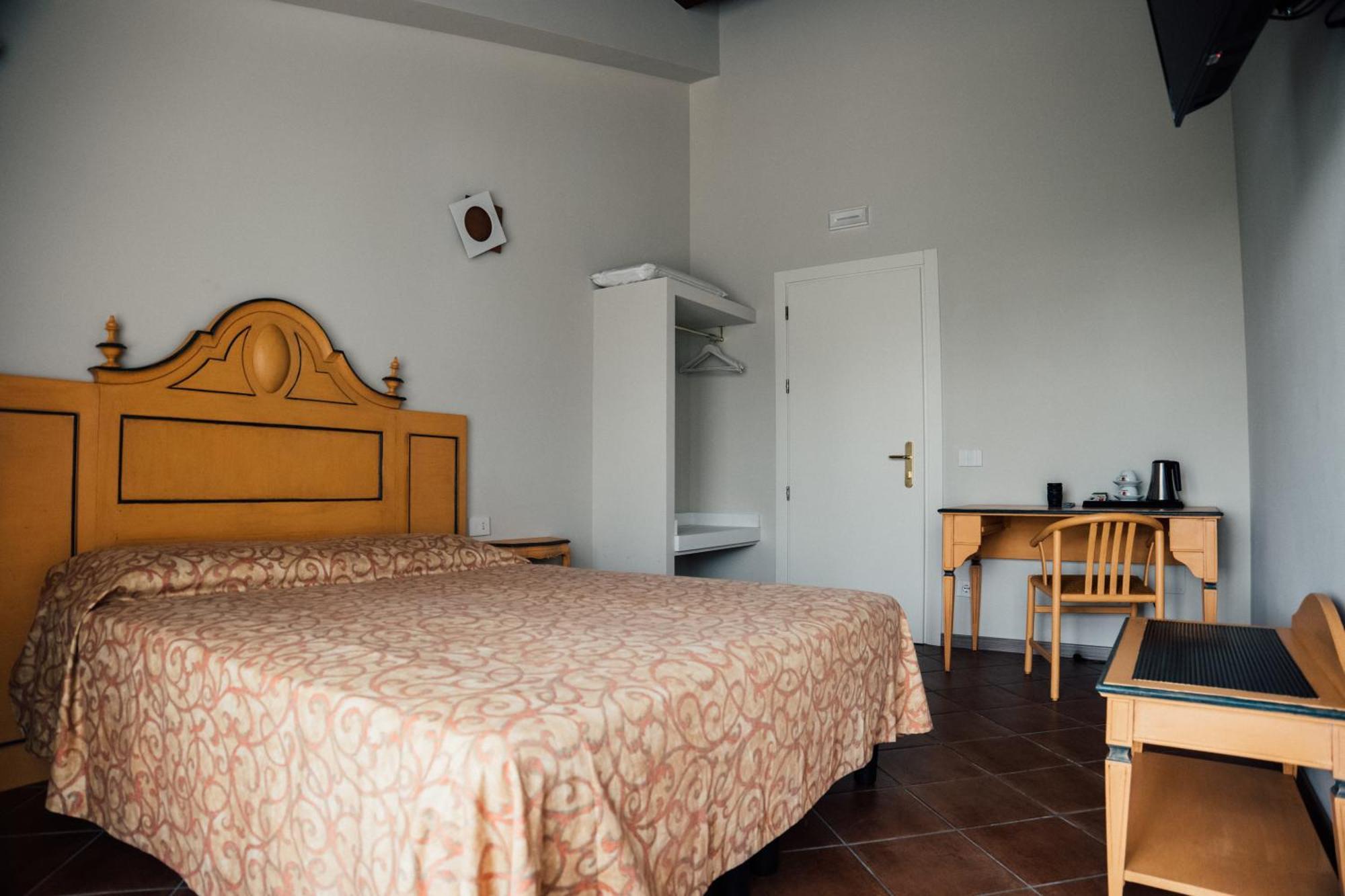 Albergo La Meridiana Castelnuovo del Garda Extérieur photo