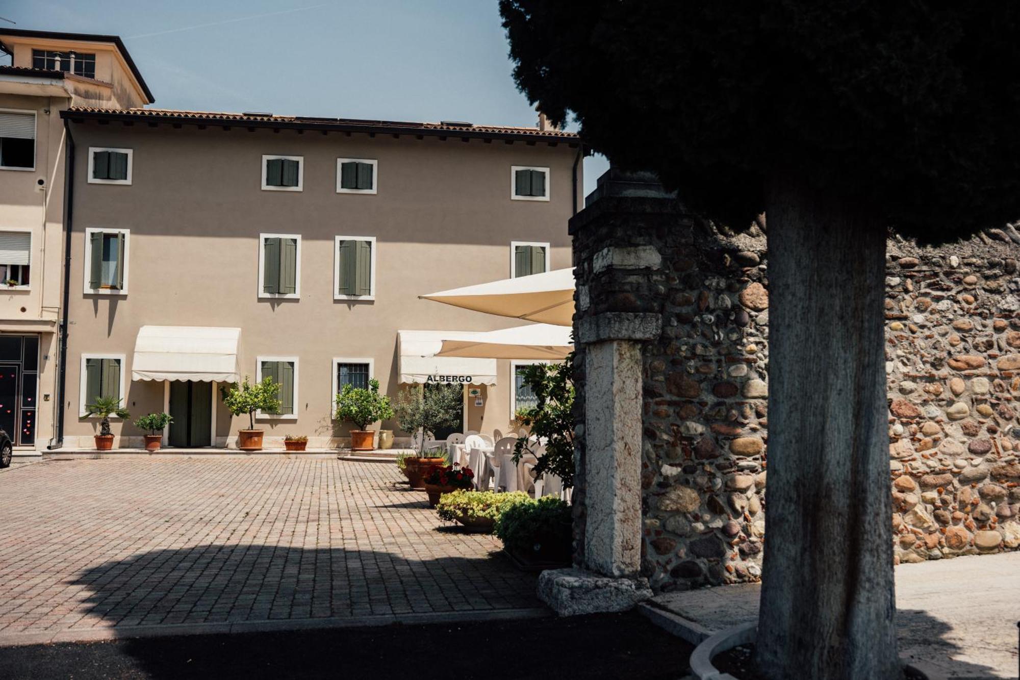 Albergo La Meridiana Castelnuovo del Garda Extérieur photo